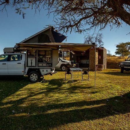 Daan Viljoen Game Lodge 温特和克 外观 照片